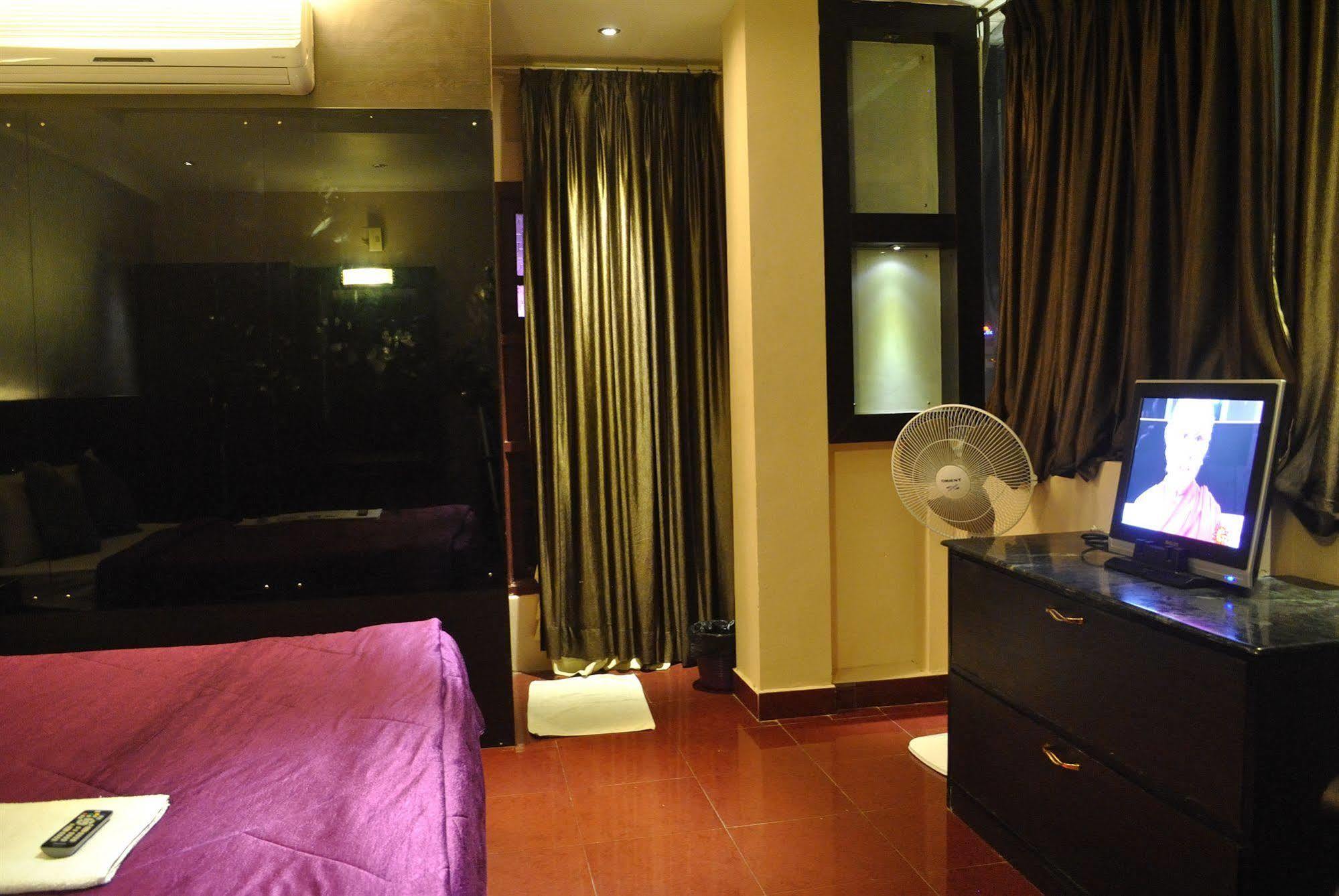 Hotel Mars Classic Chennai Exterior foto