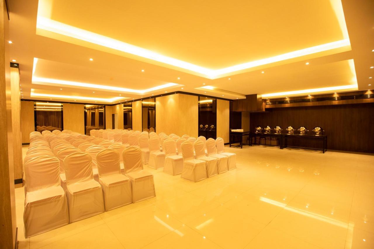 Hotel Mars Classic Chennai Exterior foto